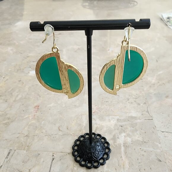 Stony Jade-Colored Drop Earrings - Picture 6 of 6